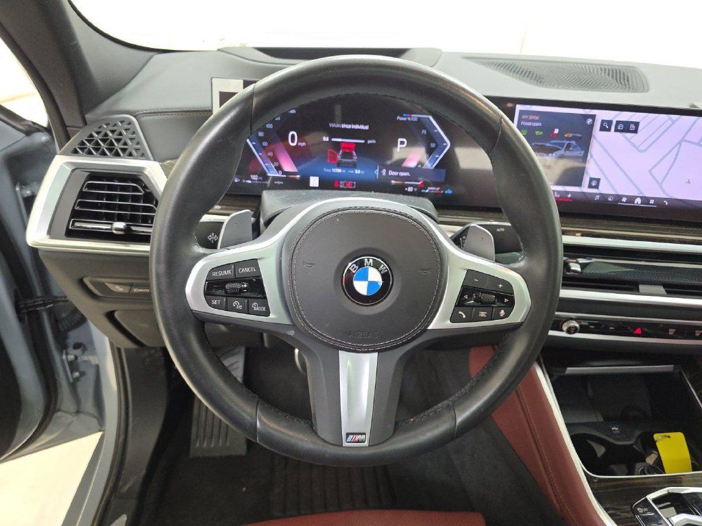 Used 2026 BMW X6 xDrive40i w/ Premium Package AWD/4WD image 6