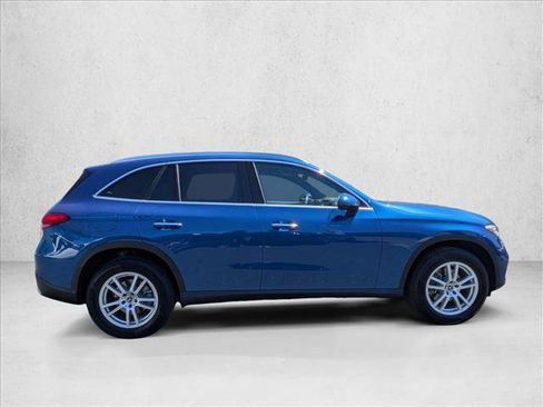 Certified 2026 Mercedes-Benz GLC 300 image 4