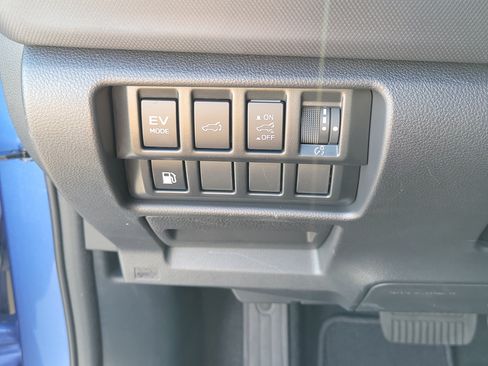 Certified 2025 Subaru Forester Touring AWD/4WD image 27