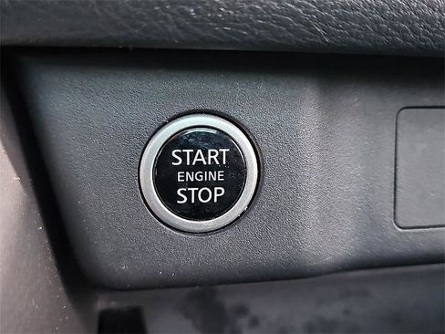 Certified 2023 Nissan Rogue SV w/ SV Premium B Package image 19