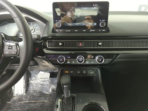 New 2026 Honda Civic Sport image 16