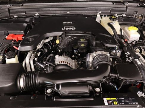 Used 2019 Jeep Wrangler Rubicon image 19