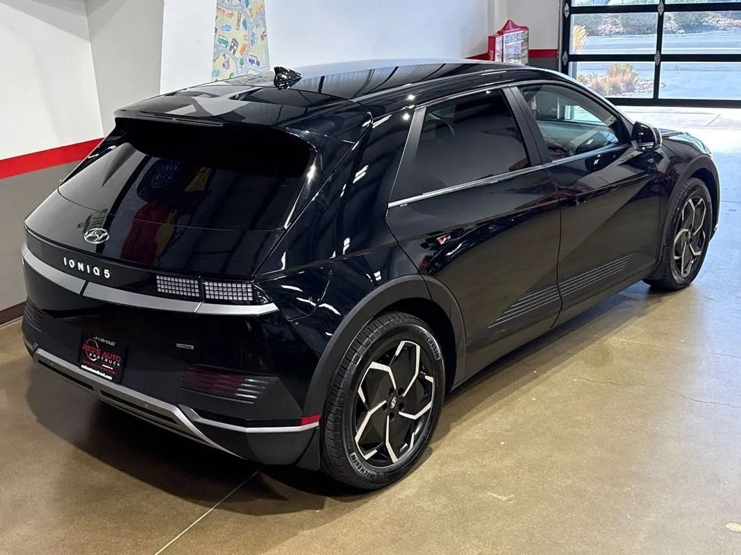 Used 2024 Hyundai Ioniq 5 SE AWD/4WD image 48