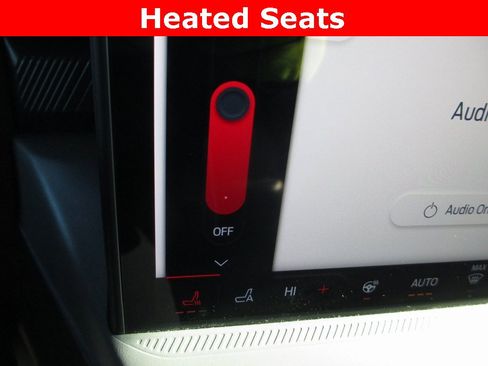 Used 2025 Ford Maverick XLT w/ Equipment Group 301A image 16