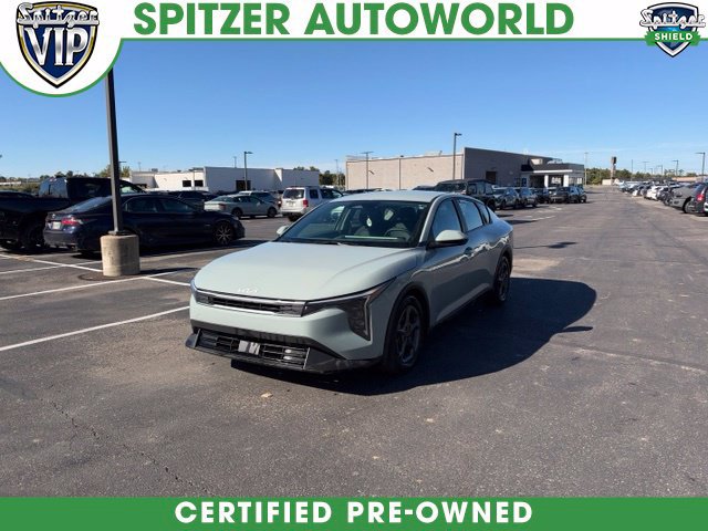 Certified 2025 Kia K4 FWD image 1