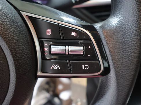 Used 2023 Kia Forte LXS w/ LXS Technology Package FWD image 33