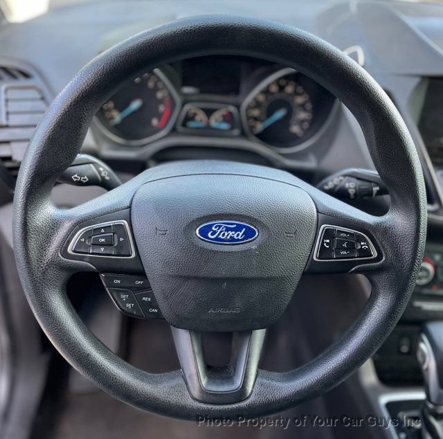 Used 2019 Ford Escape SE FWD image 24