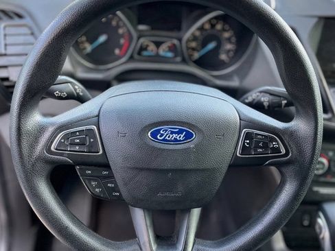 Used 2019 Ford Escape SE FWD image 24