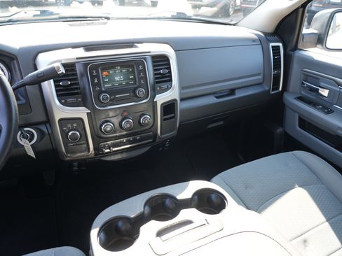 Used 2017 RAM 2500 SLT image 21