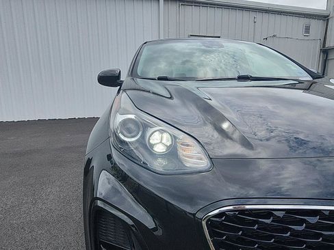 Used 2020 Kia Sportage LX FWD image 12
