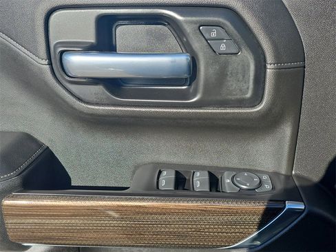 Certified 2020 Chevrolet Silverado 1500 LT w/ All-Star Edition image 24