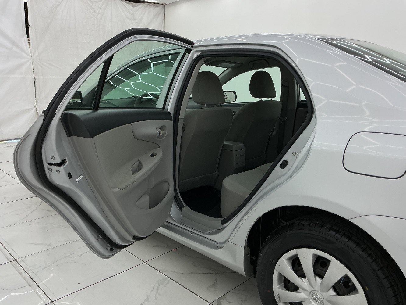 Used 2012 Toyota Corolla L FWD image 22