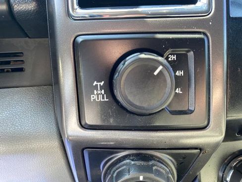 Used 2017 Ford F150 XLT w/ Equipment Group 302A Luxury image 22