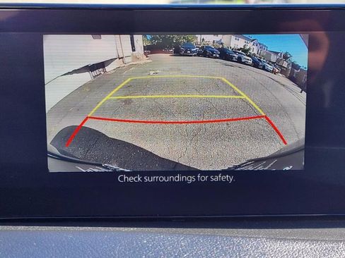 Used 2023 MAZDA MAZDA3 s image 21