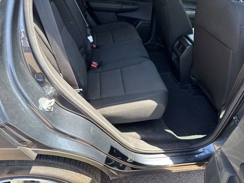 Used 2023 Honda CR-V LX image 9