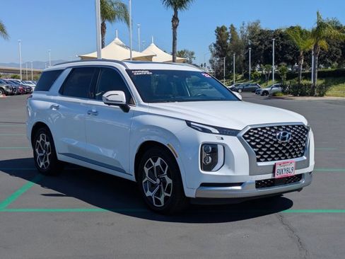 Used 2022 Hyundai Palisade Calligraphy image 3