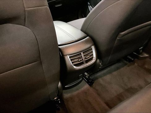 Used 2024 Chevrolet Malibu LT image 10