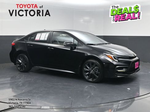 Used 2026 Toyota Corolla SE image 1