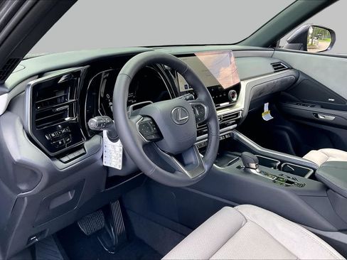 New 2026 Lexus TX 350 AWD image 10