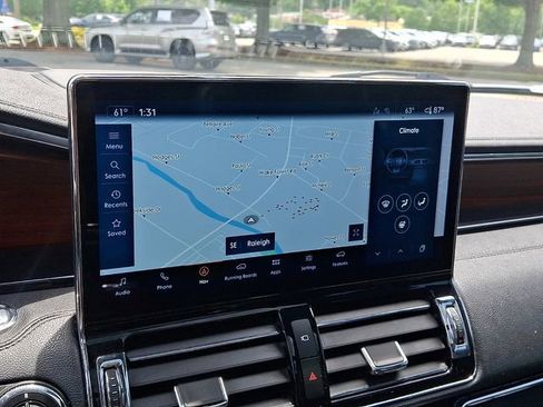 Used 2022 Lincoln Navigator L Reserve w/ Equipment Group 201A AWD/4WD image 20