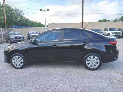 Used 2021 Kia Rio S image 4