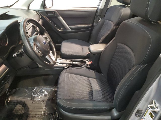 Used 2017 Subaru Forester 2.5i Premium w/ All-Weather Package AWD/4WD image 11
