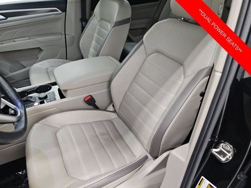 Used 2023 Volkswagen Atlas SEL Premium AWD/4WD image 15