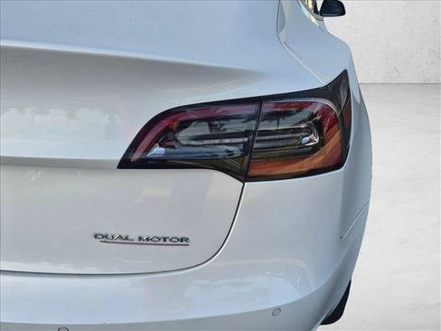 Used 2019 Tesla Model 3 Long Range AWD/4WD image 7