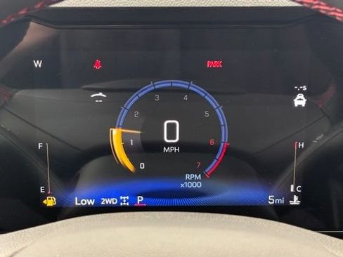 New 2026 Chevrolet TrailBlazer RS w/ Convenience Package AWD/4WD image 33
