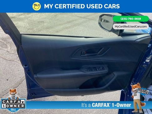 Used 2023 Toyota Prius Prime FWD image 11