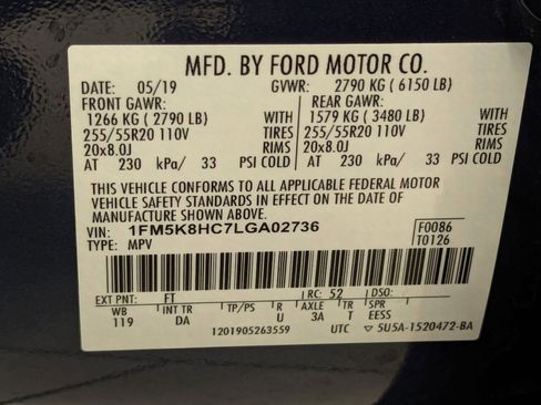 Used 2020 Ford Explorer Platinum w/ Premium Technology Package image 18