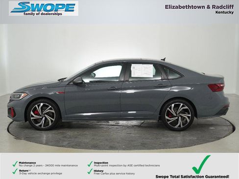 Used 2023 Volkswagen Jetta GLI Autobahn image 6