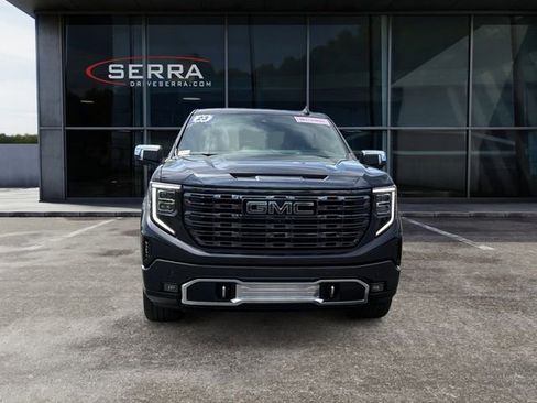 Used 2023 GMC Sierra 1500 Denali Ultimate AWD/4WD image 8