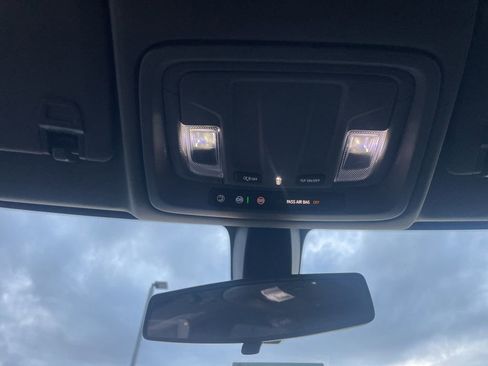 Used 2021 Chevrolet Silverado 1500 Custom Trail Boss image 29