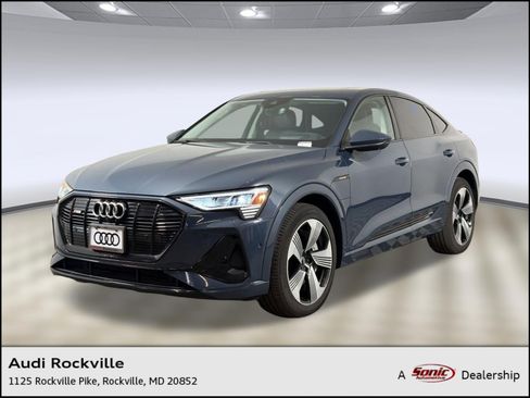 Used 2021 Audi e-tron Prestige w/ Prestige Package image 1