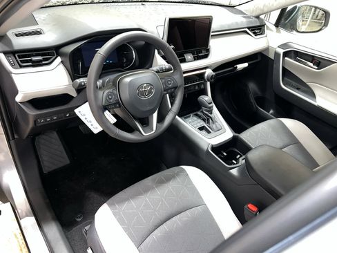 New 2025 Toyota RAV4 XLE w/ Convenience Package image 13