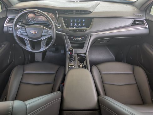 Used 2020 Cadillac XT5 Luxury FWD image 23