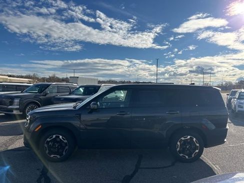 New 2026 Hyundai Santa Fe SE image 8