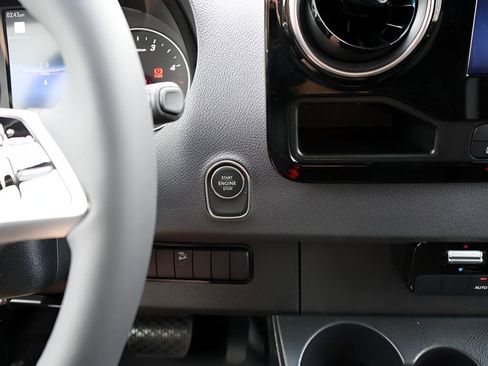 New 2026 Mercedes-Benz Sprinter 144 Cargo image 39