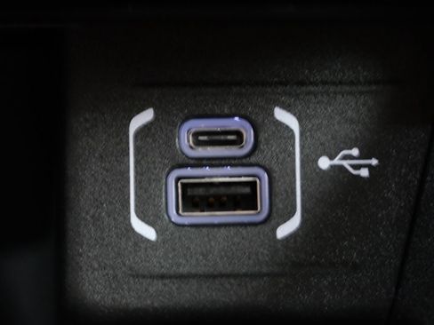 New 2026 Jeep Compass Latitude image 22