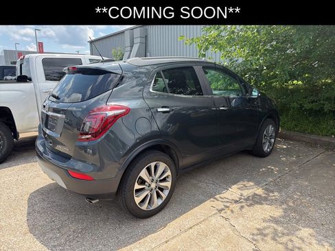 Used 2018 Buick Encore Preferred FWD image 1