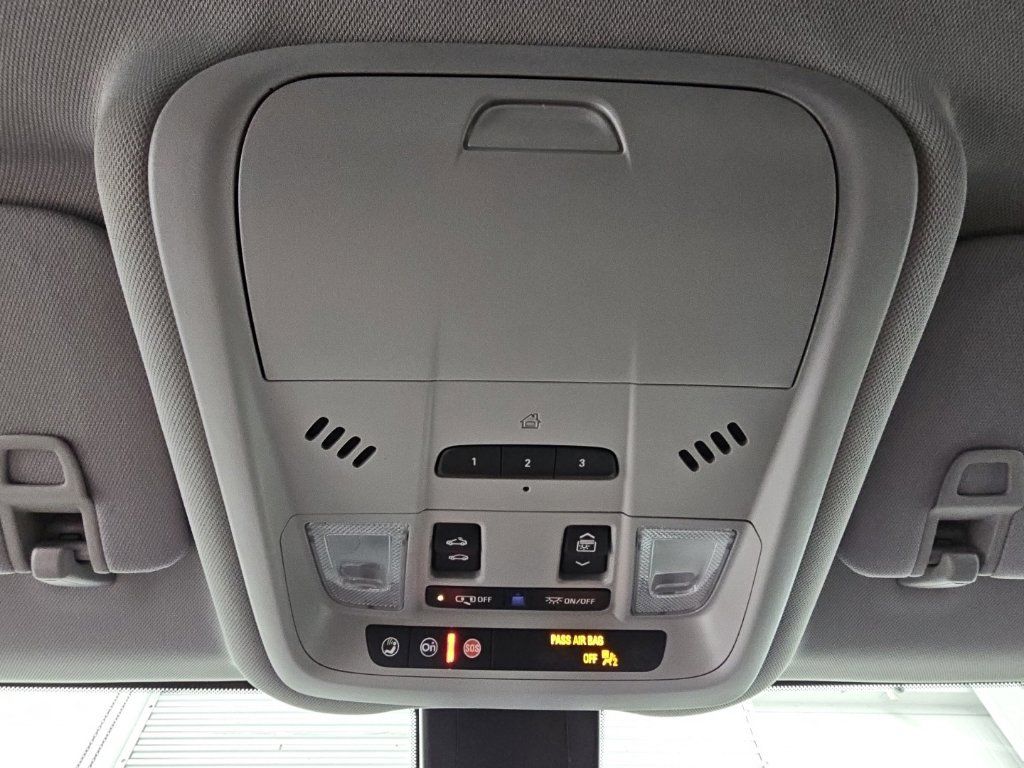 Certified 2024 Chevrolet Equinox Premier FWD image 23