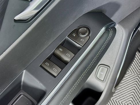 New 2026 GMC Acadia Elevation w/ Black Edition FWD image 19