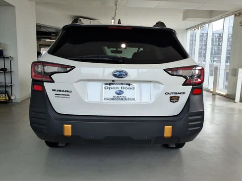Used 2022 Subaru Outback Wilderness image 5
