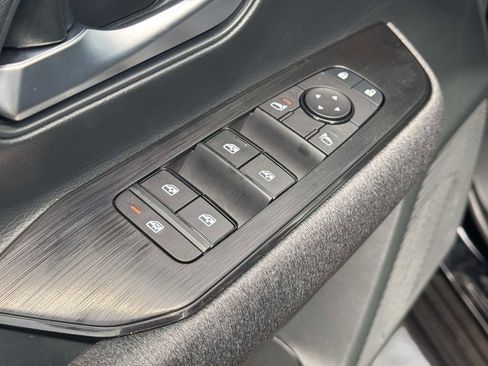 Used 2026 Nissan Kicks SV w/ Cold Weather Package AWD/4WD image 16