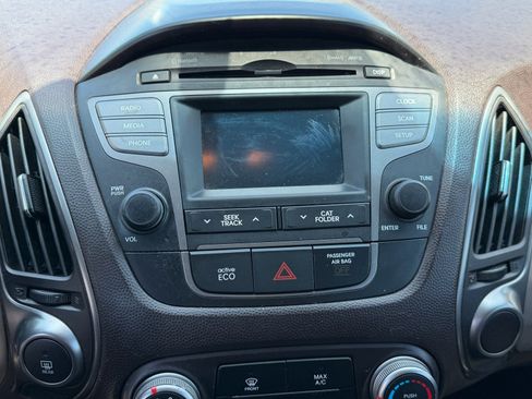 Used 2014 Hyundai Tucson SE FWD image 8
