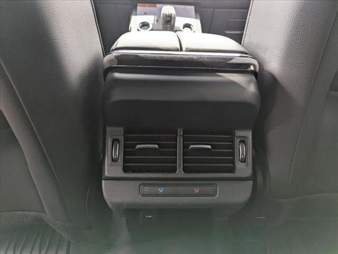 Used 2023 Land Rover Range Rover Evoque R-Dynamic S image 13
