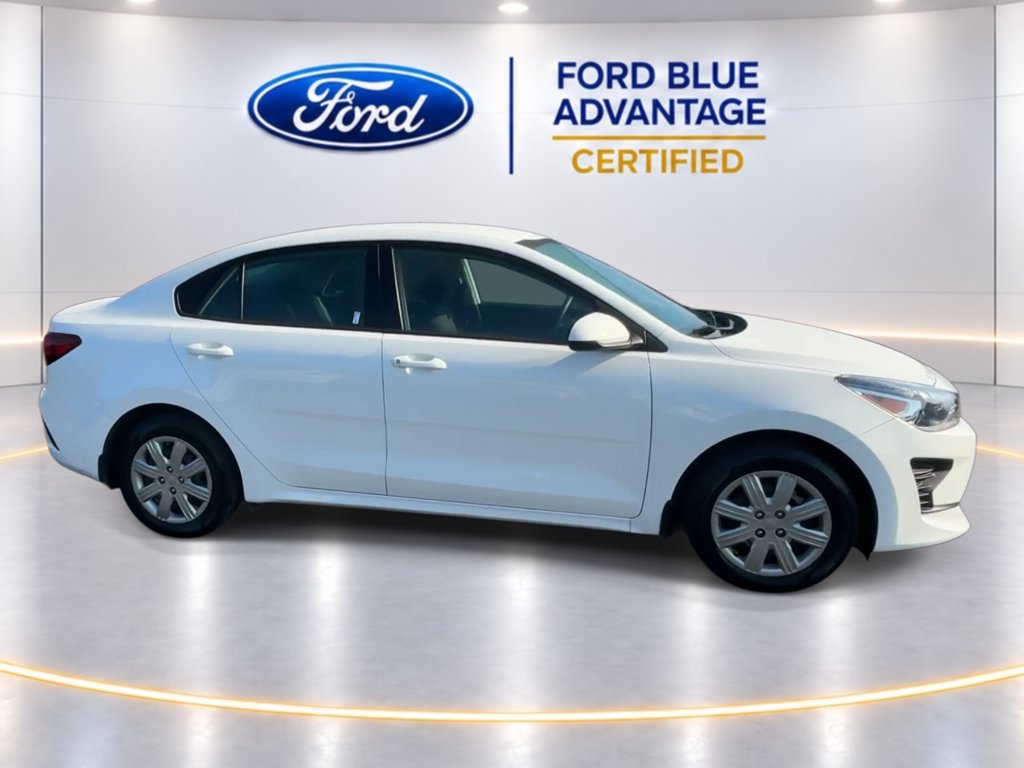 Used 2023 Kia Rio LX FWD image 3