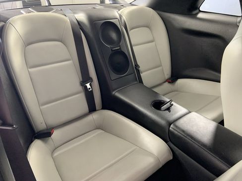 Used 2013 Nissan GT-R Premium image 8