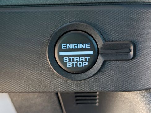 Used 2024 Ford Bronco Badlands image 25